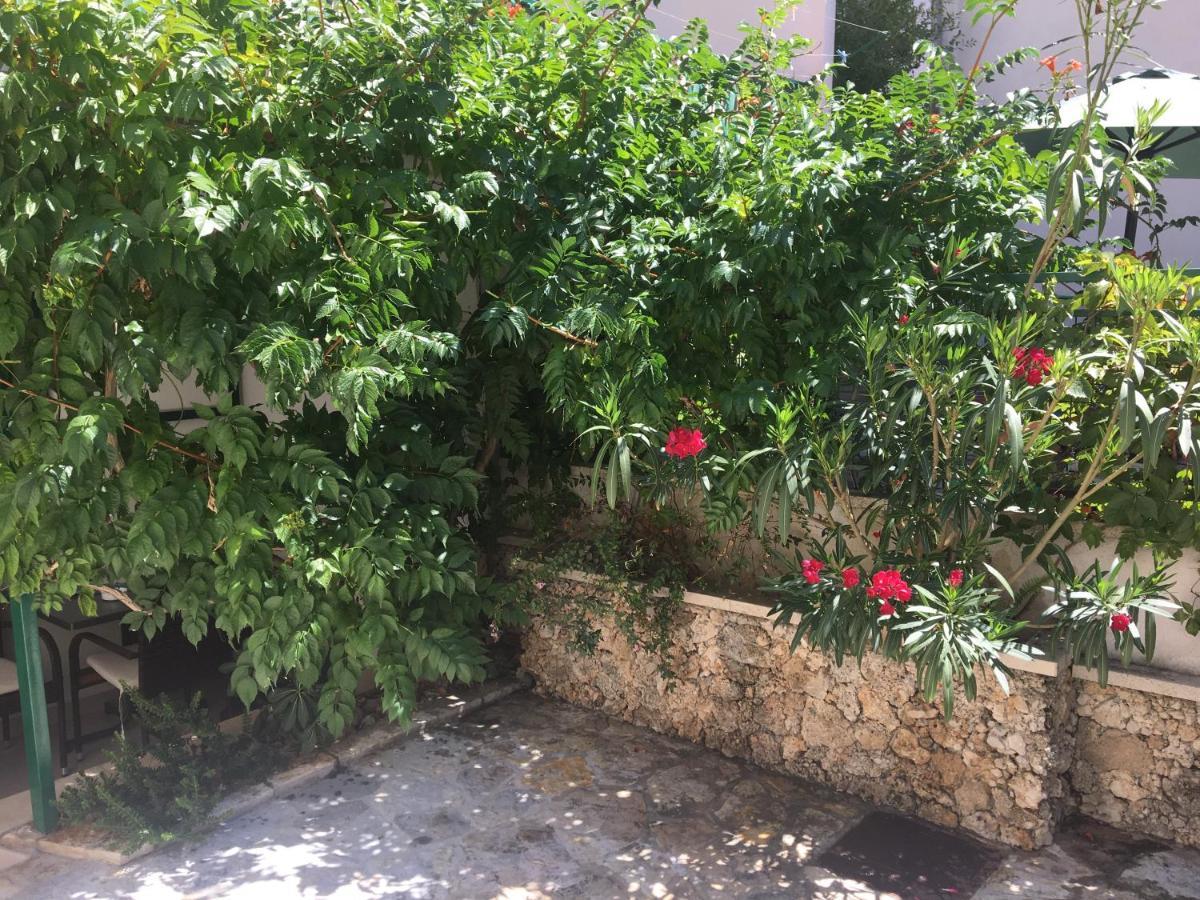 Apartments Marino Gojak Makarska Exteriör bild